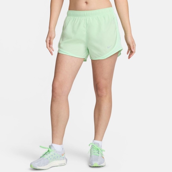 New Nike dri fit woman’s tempo brief lined heather vapor green running shorts - Picture 1 of 12